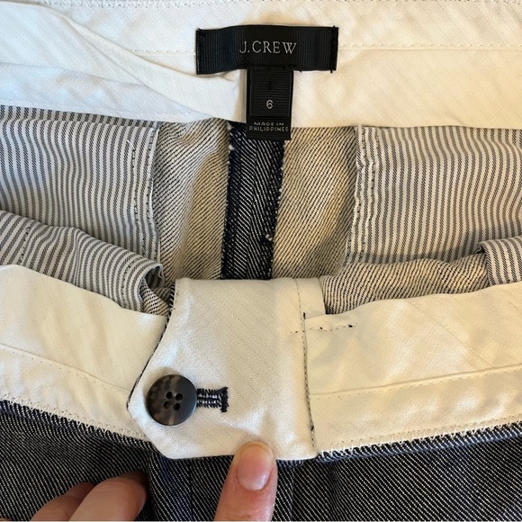J. Crew Straight Leg Cropped Slacks - Size 6 - Picture 8 of 10